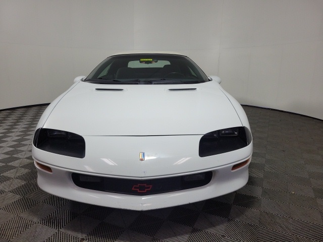 1995 Chevrolet Camaro Sport Coupe photo 2