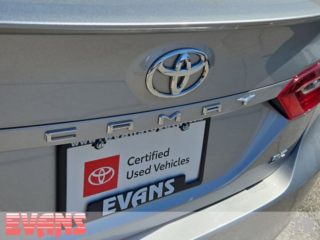 2024 Toyota Camry SE photo 3