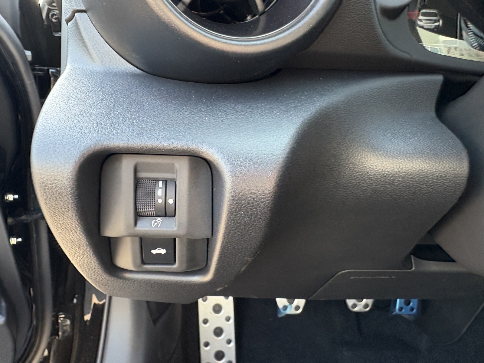 New 2025 Crystal Black Silica Subaru tS image 15