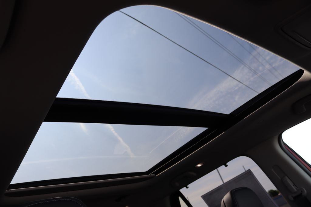 2025 Honda Pilot Touring photo 28