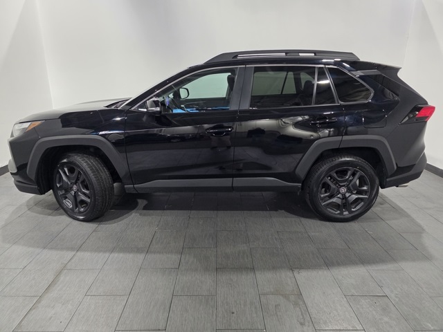 2024 Toyota RAV4 Adventure photo 2