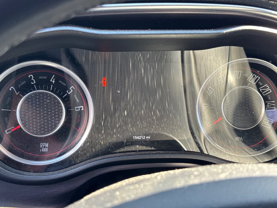 2015 Dodge Challenger SXT photo 10