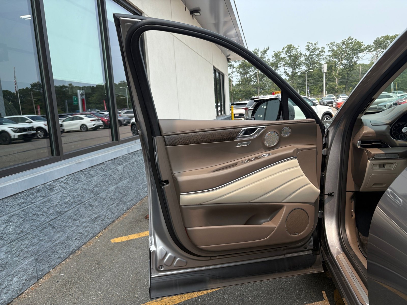 2024 Genesis GV80 3.5T AWD photo 24