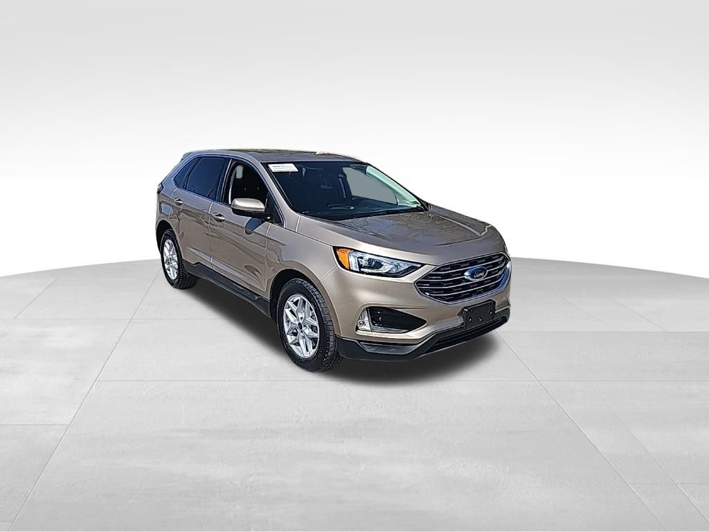 2021 Ford Edge SEL photo 3