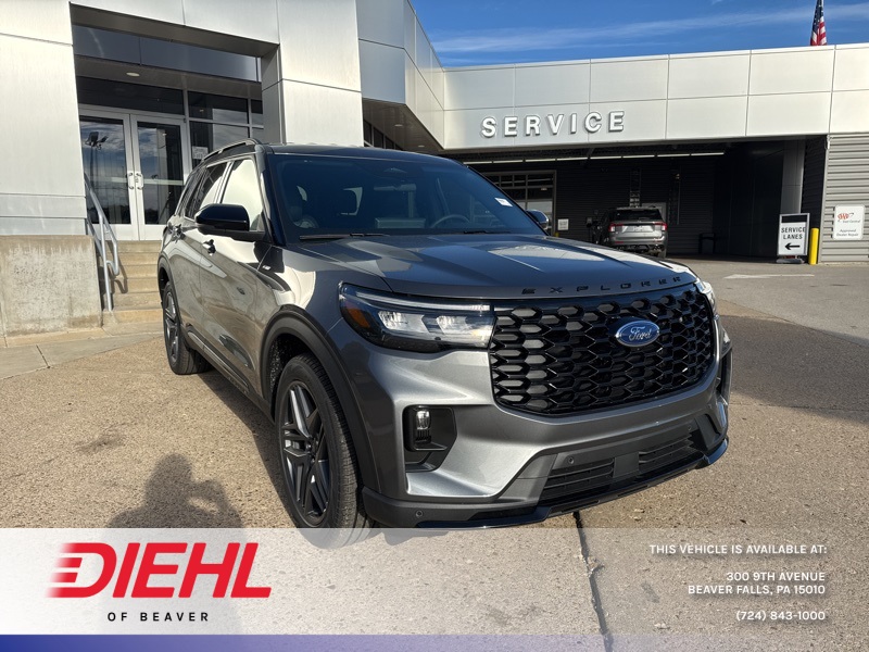 2026 Ford Explorer ST-LINE's photo