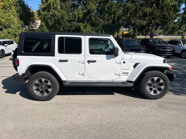 2022 Jeep Wrangler Unlimited Sahara photo 5