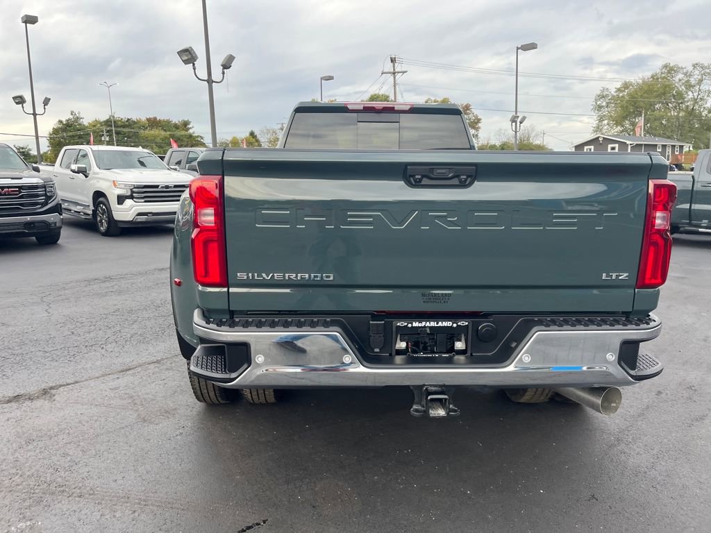 2026 Chevrolet Silverado 3500HD LTZ photo 4