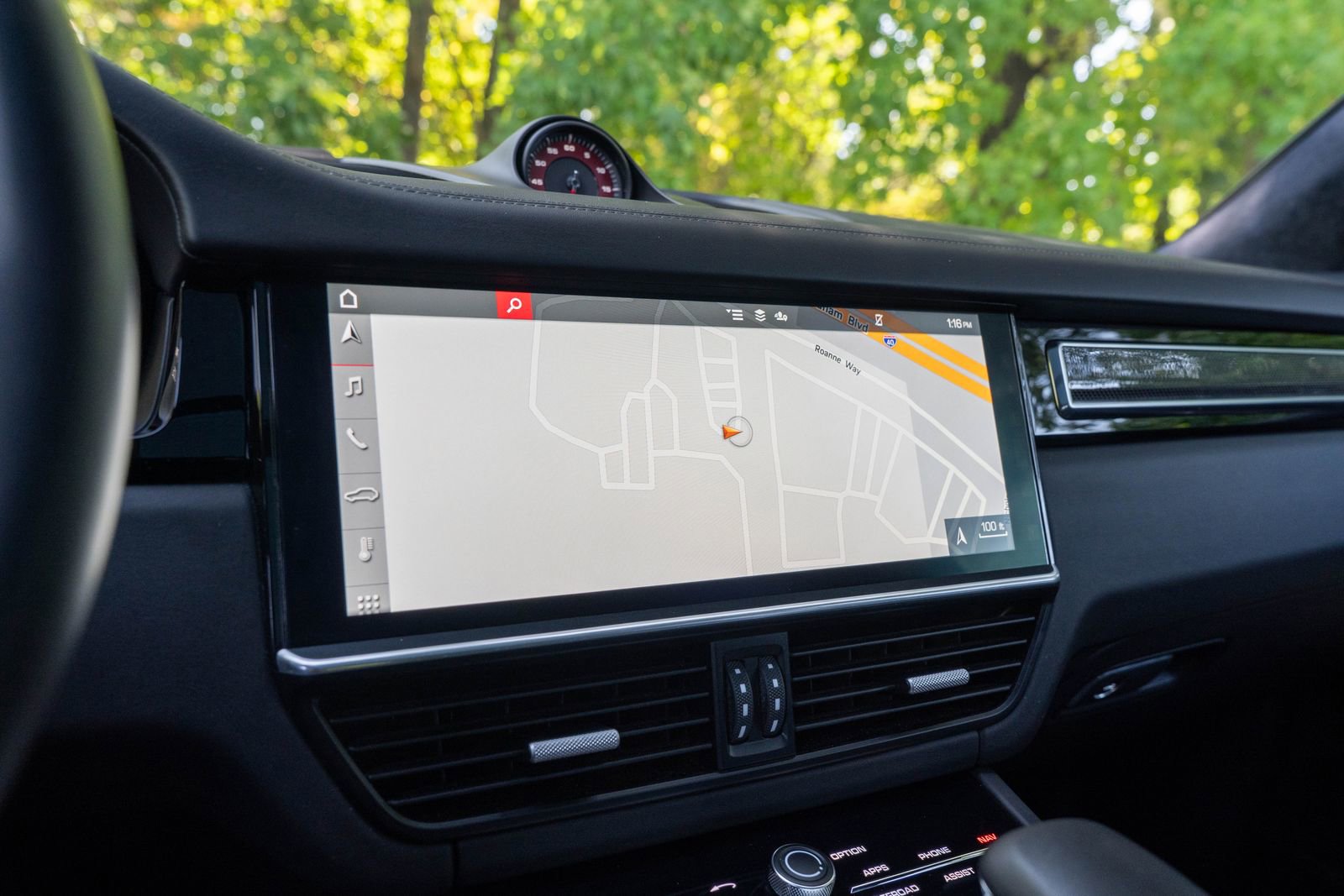 2020 Porsche Cayenne Turbo photo 29