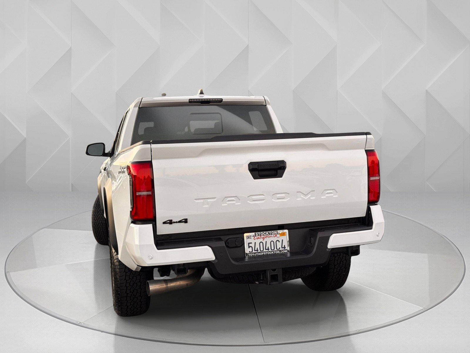 2025 Toyota Tacoma TRD Off-Road 4x4 photo 4