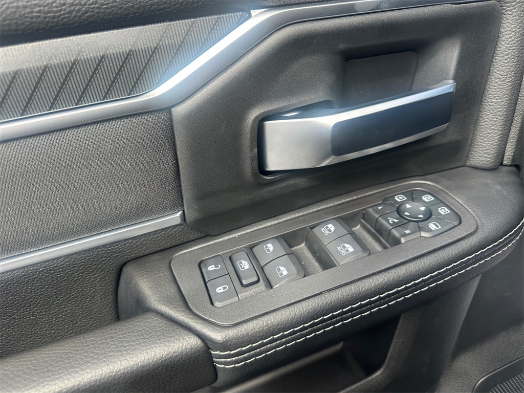 2026 Ram 2500 Big Horn photo 27