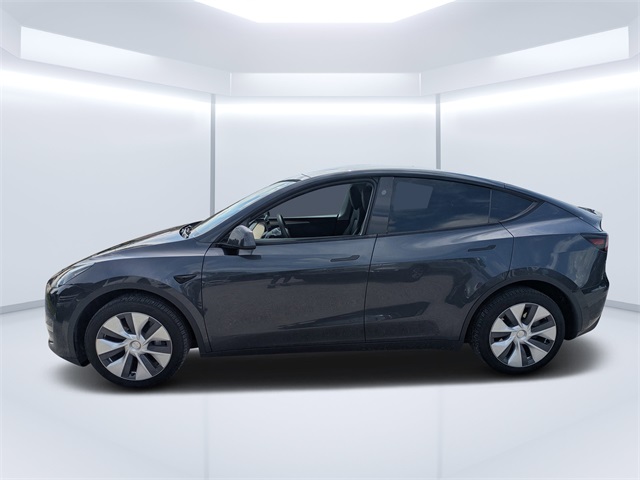 2024 Tesla Model Y Long Range photo 6