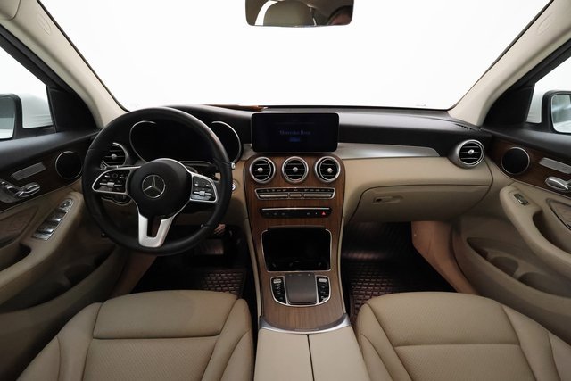 2022 Mercedes Benz GLC 300 4MATIC photo 4