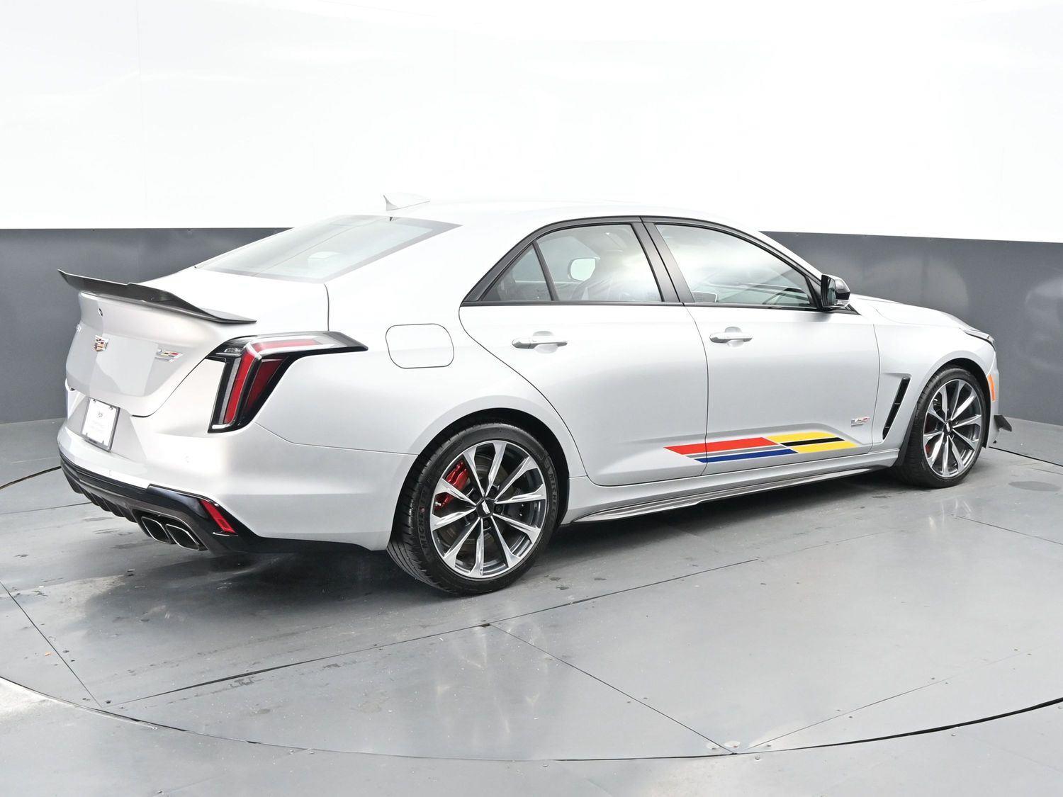 2024 Cadillac CT4 photo 7