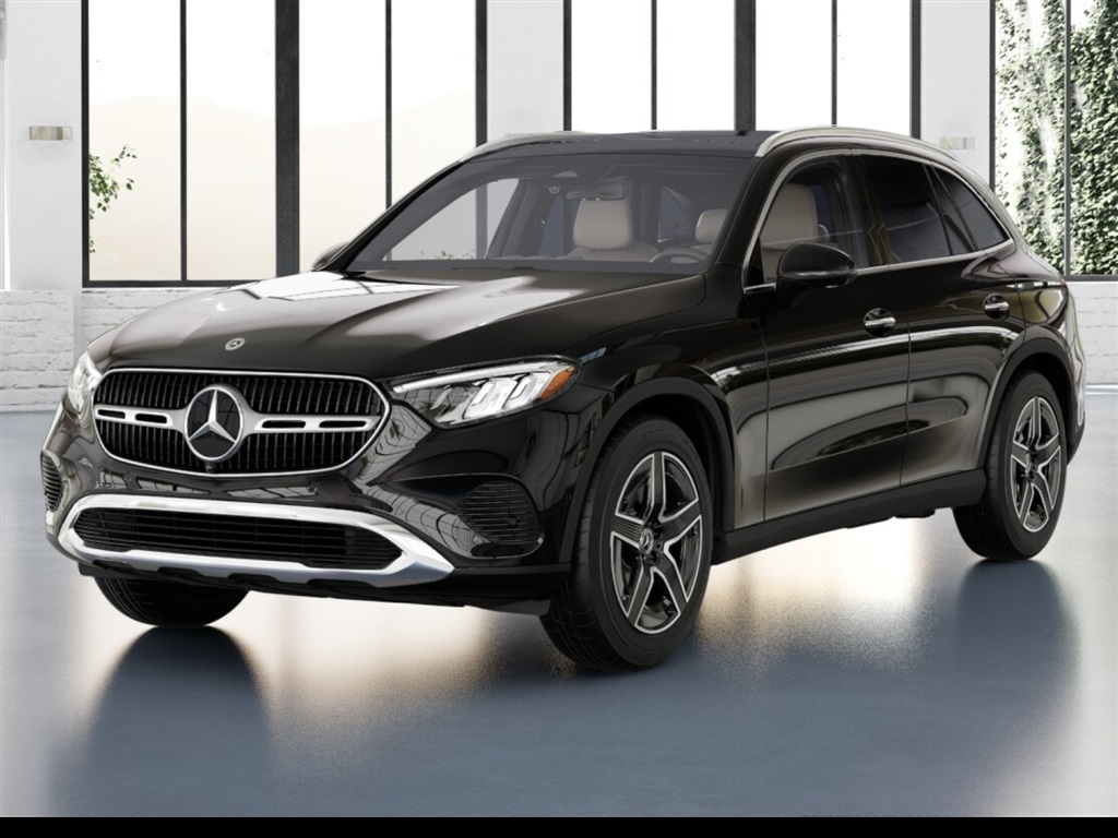 2026 Mercedes-Benz GLC Base's photo