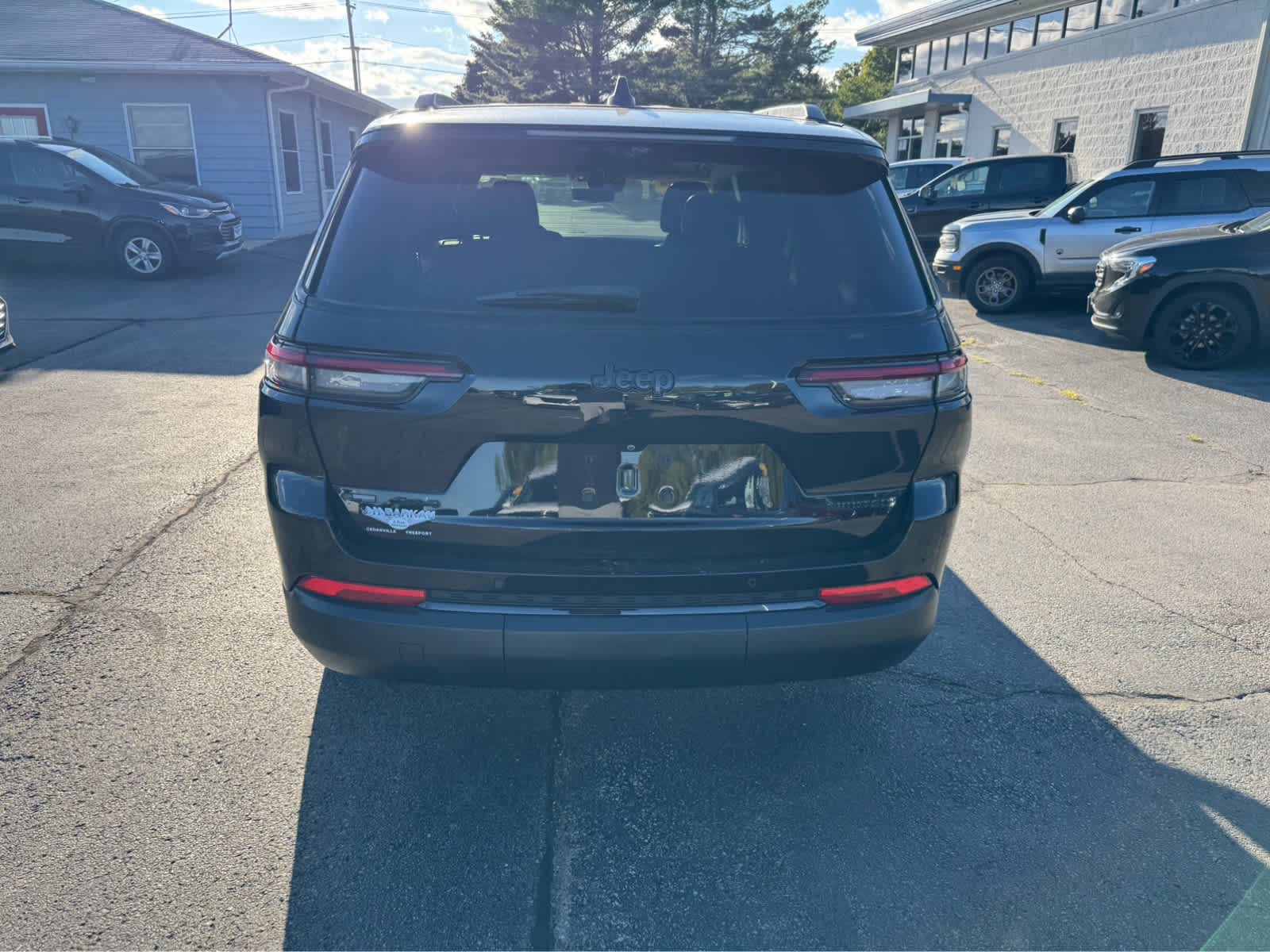 2023 Jeep Grand Cherokee Limited photo 3