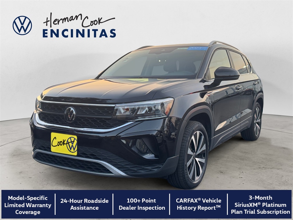 2023 Volkswagen Taos SE's photo