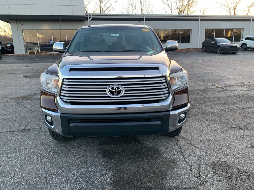 2016 Toyota Tundra Limited's photo