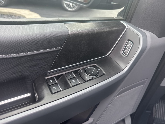 2022 Ford F-150 XLT photo 11
