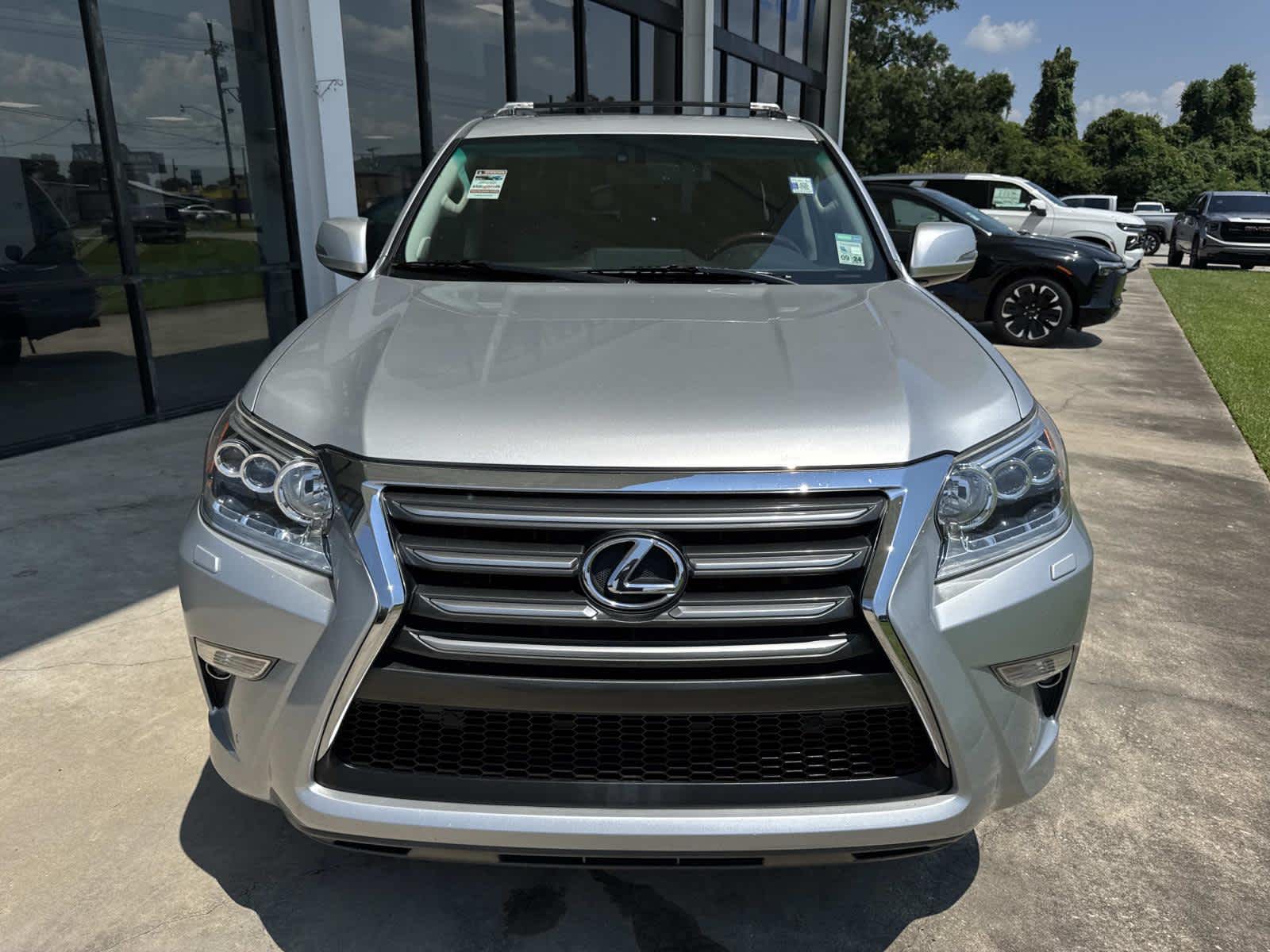 2018 Lexus GX 460 Premium photo 11