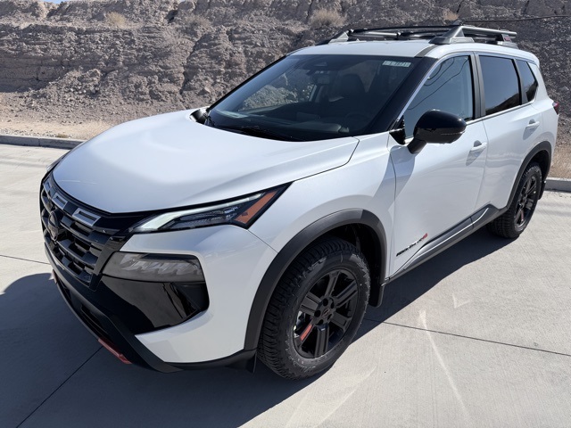 2026 Nissan Rogue Rock Creek's photo