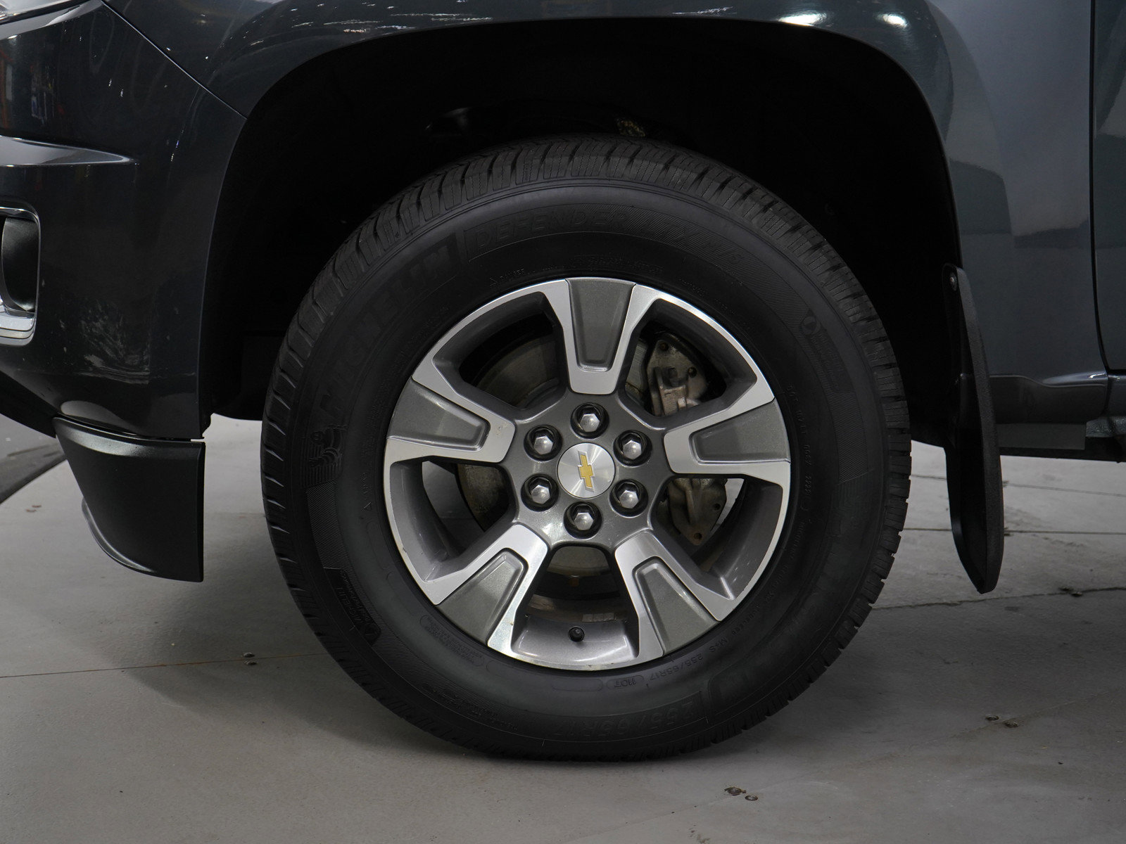 2017 Chevrolet Colorado Z71 photo 24