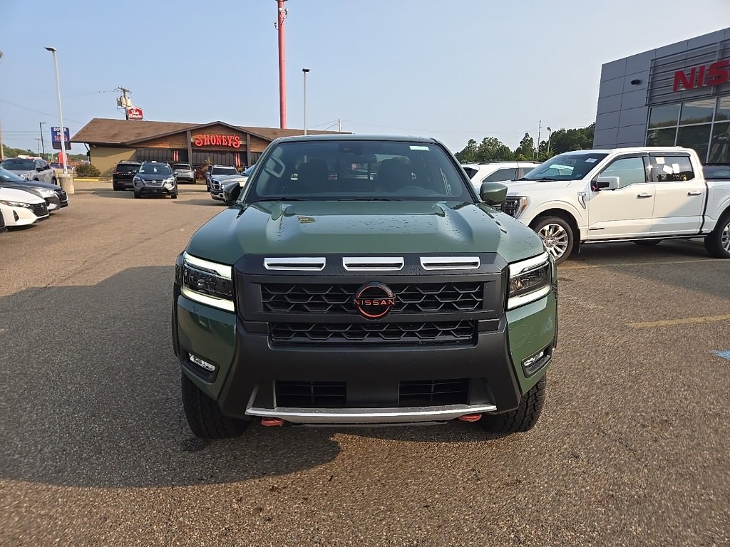 2025 Nissan Frontier Crew Cab PRO-4X photo 2