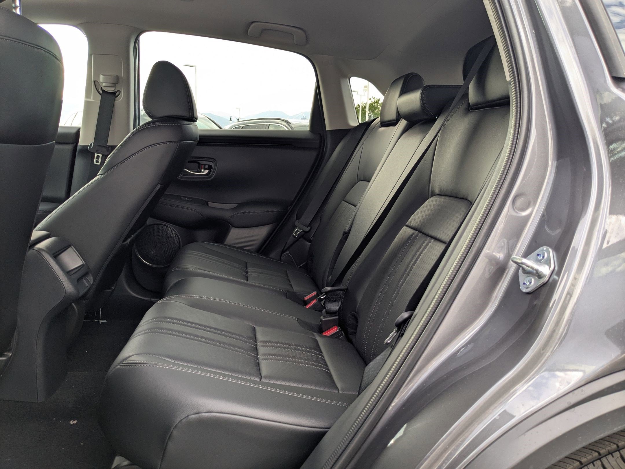 2026 Honda HR-V EX-L photo 16