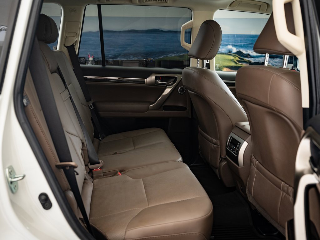 2021 Lexus GX 460 Luxury photo 34