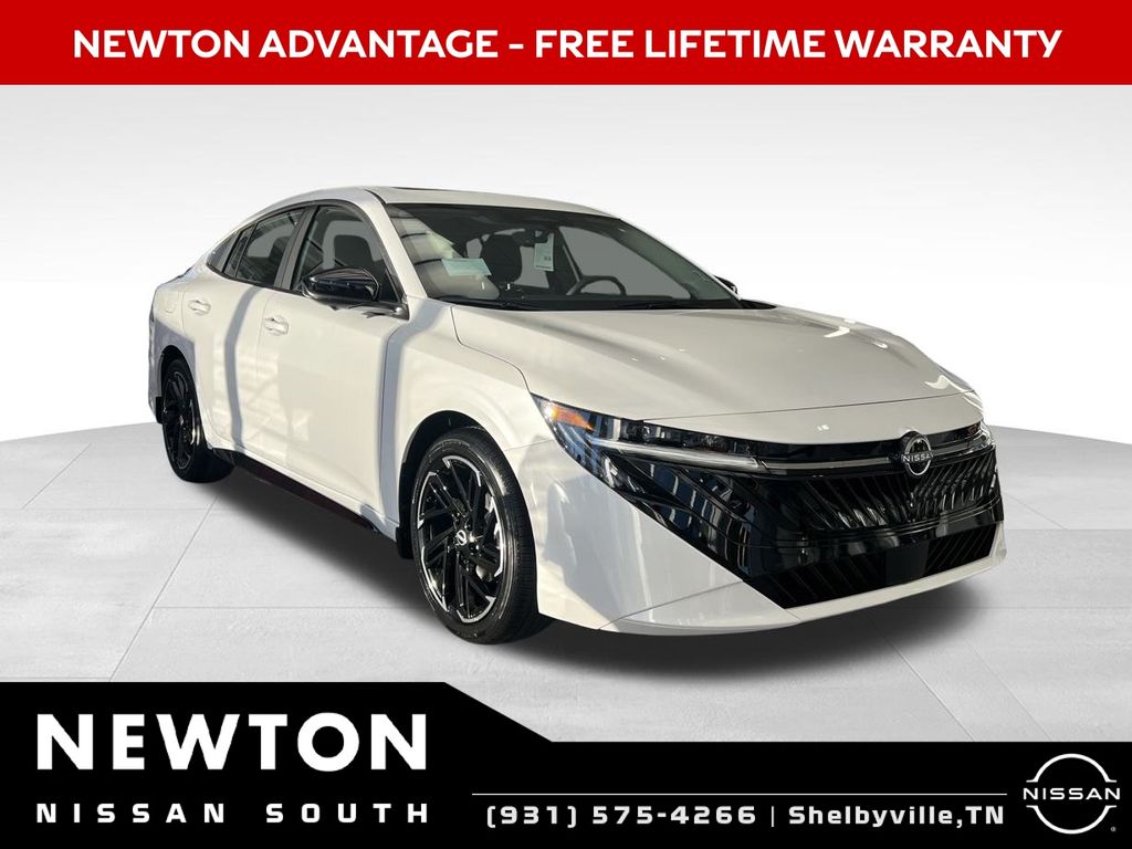 2026 Nissan Sentra SR's photo