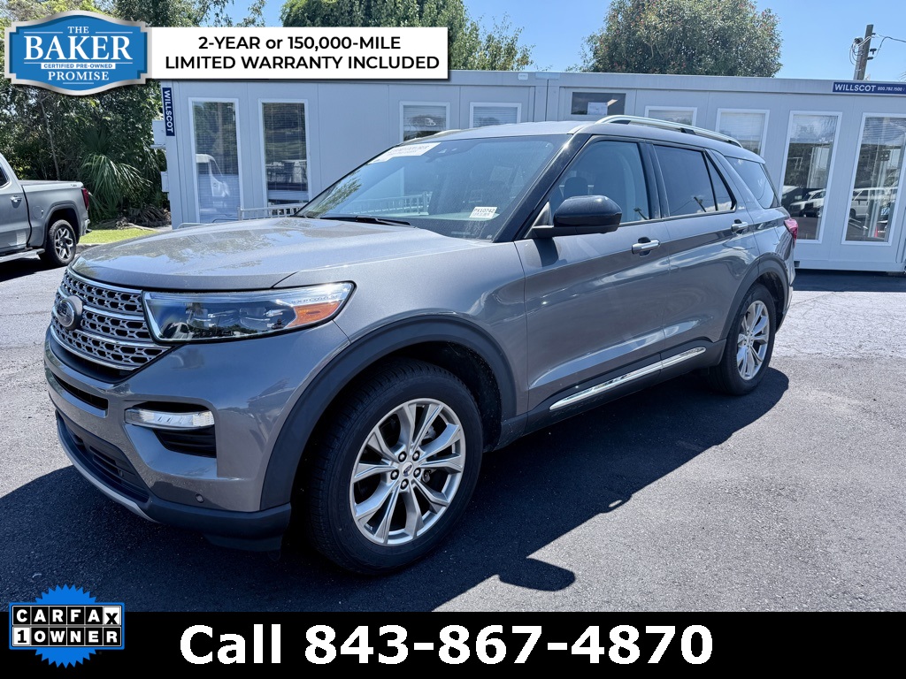 2022 Ford Explorer Limited's photo