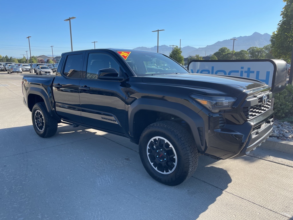 2025 Toyota Tacoma TRD Off Road's photo