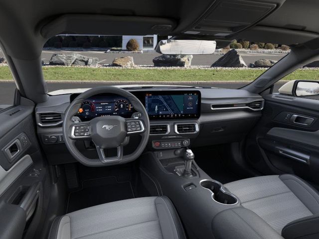 2025 Ford Mustang GT Premium photo 9