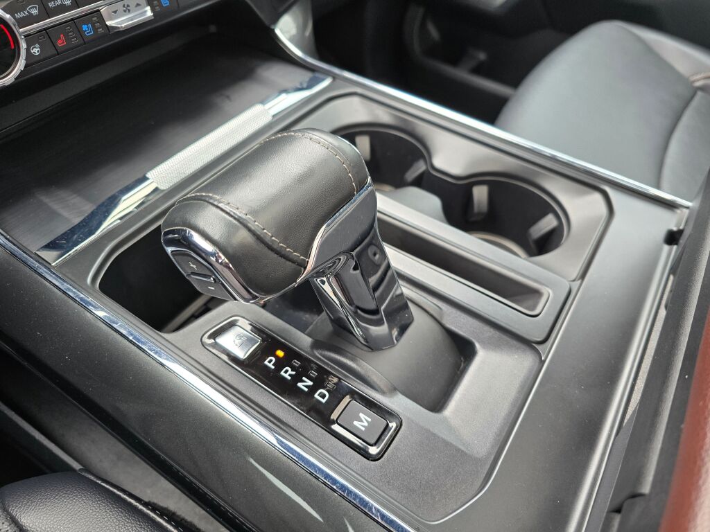 2021 Ford F-150 Lariat photo 31