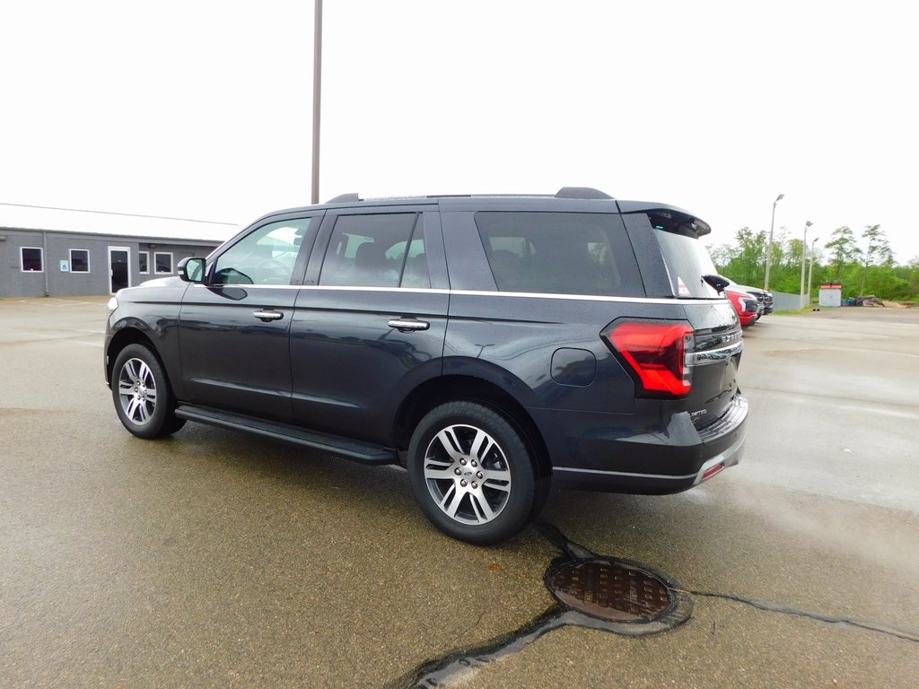 2024 Ford Expedition Limited photo 4