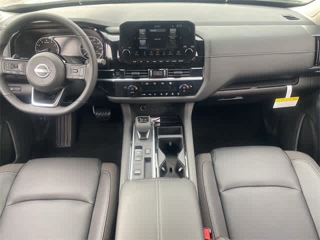 2025 Nissan Pathfinder SL photo 15