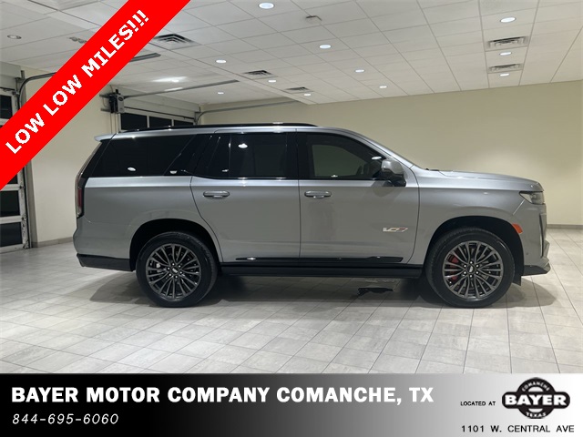2023 Cadillac Escalade V-Series photo 5