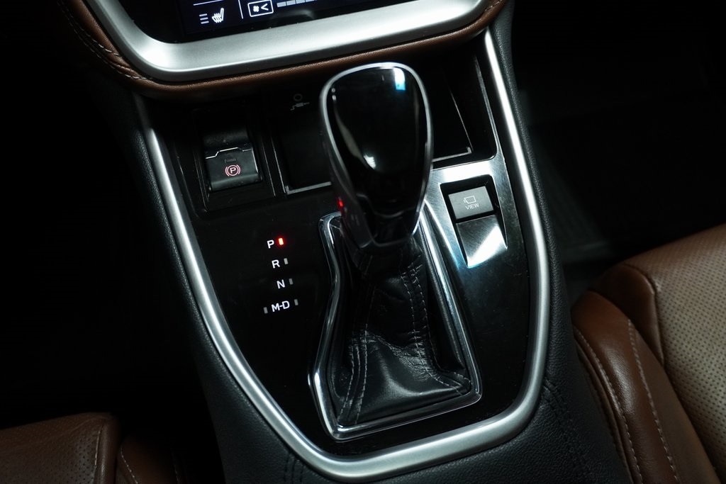 2022 Subaru Outback Touring photo 16