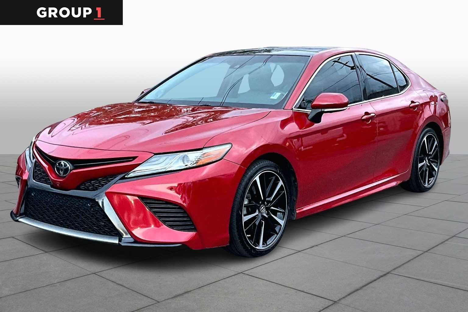 2019 Toyota Camry XSE's photo