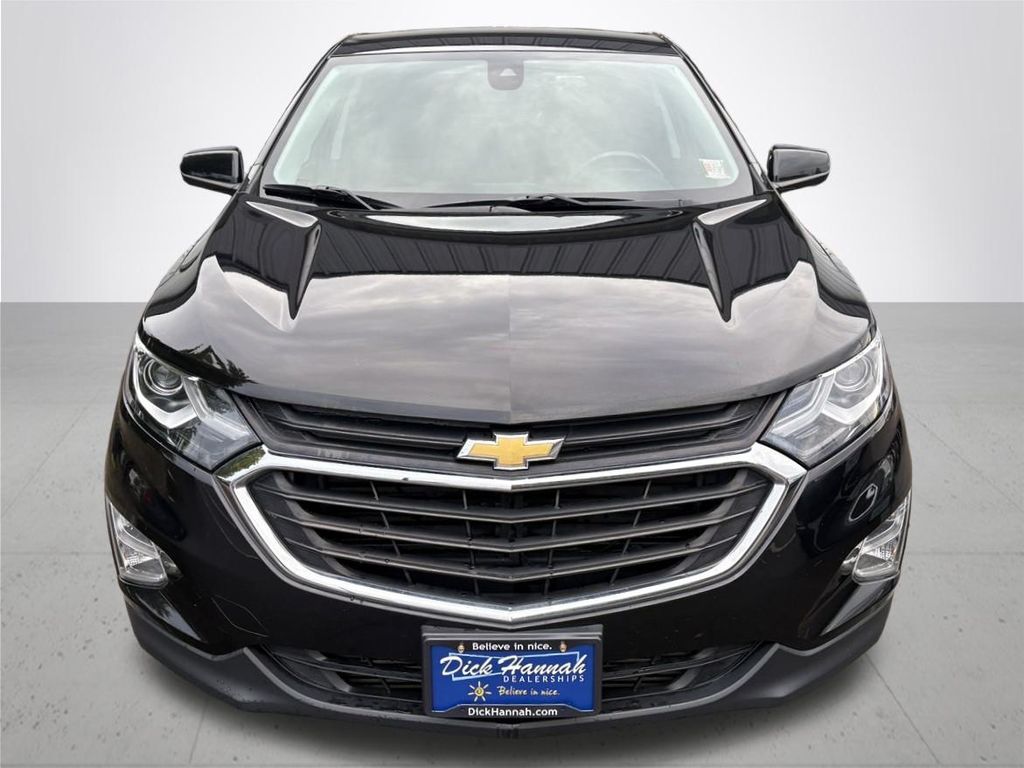 2021 Chevrolet Equinox LT photo 3