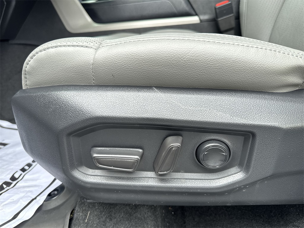 2024 Toyota Tundra SR5 photo 18