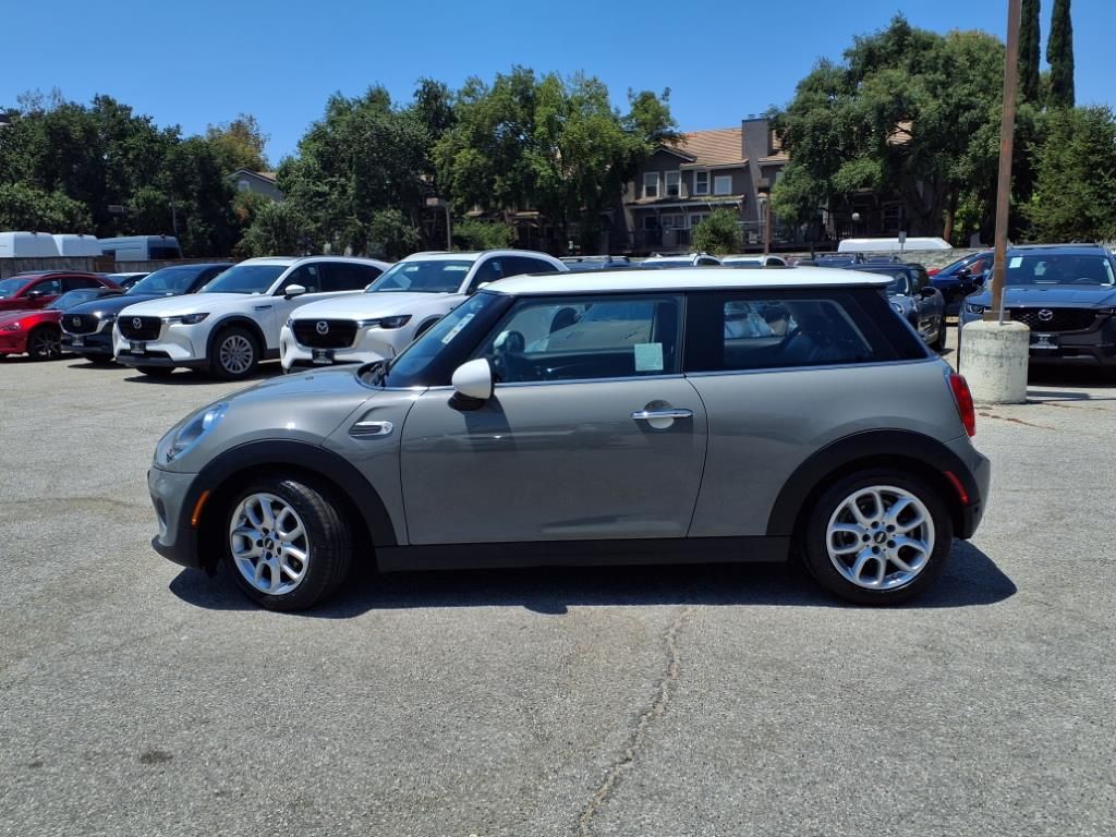 2019 Mini Cooper Hardtop 2 Door photo 3