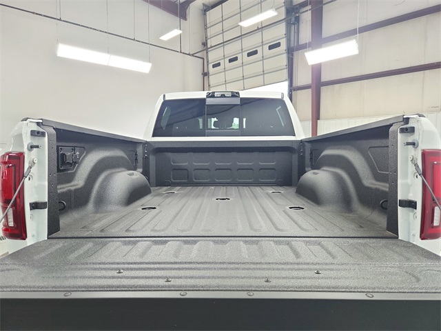 2025 Ram 3500 Laramie photo 33