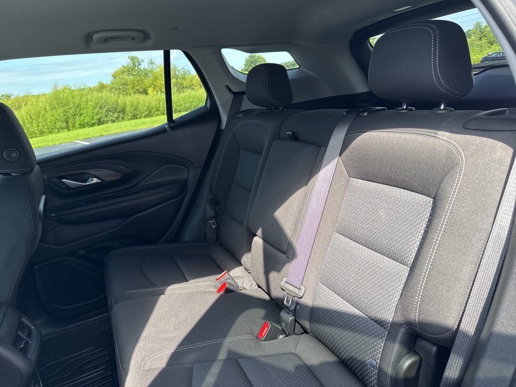2023 Gmc Terrain SLE photo 12