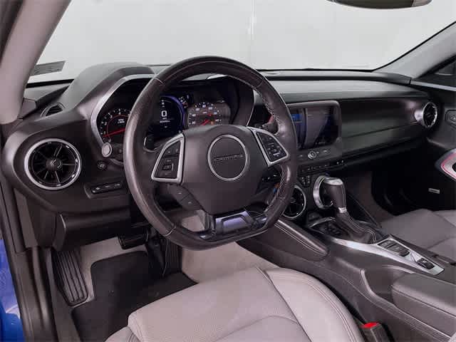 2019 Chevrolet Camaro 1LT photo 11