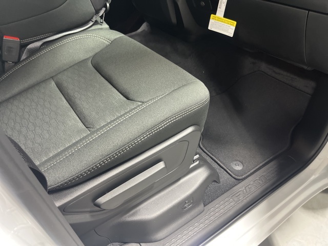 2025 Ram 1500 Tradesman photo 21