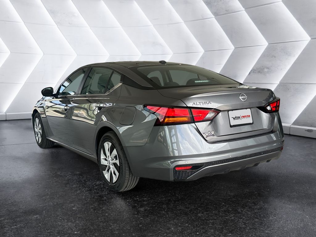 2025 Nissan Altima 2.5 S photo 6