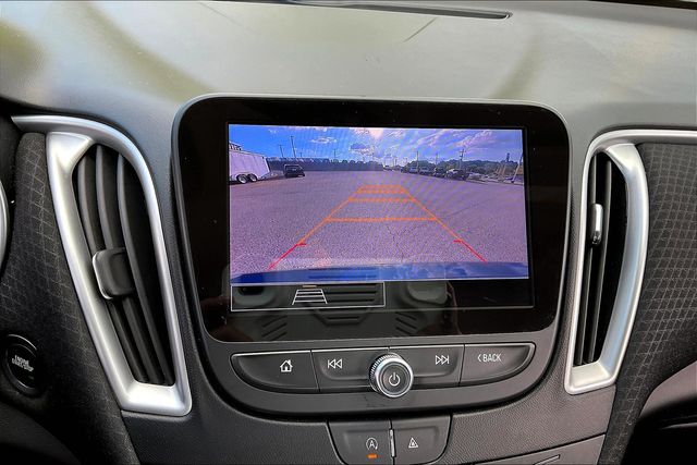 2023 Chevrolet Malibu 1LT photo 11