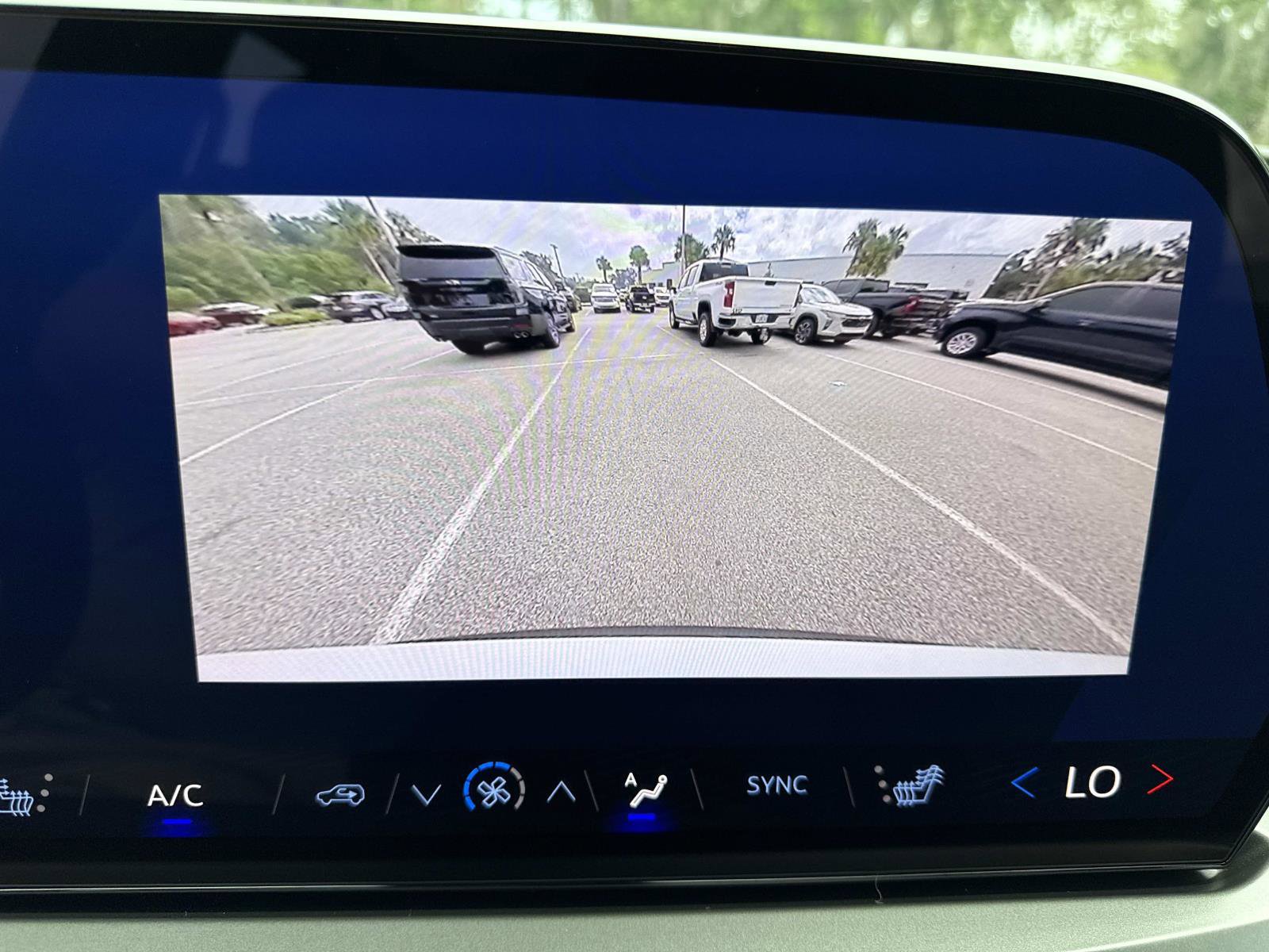 2025 Chevrolet Traverse photo 27