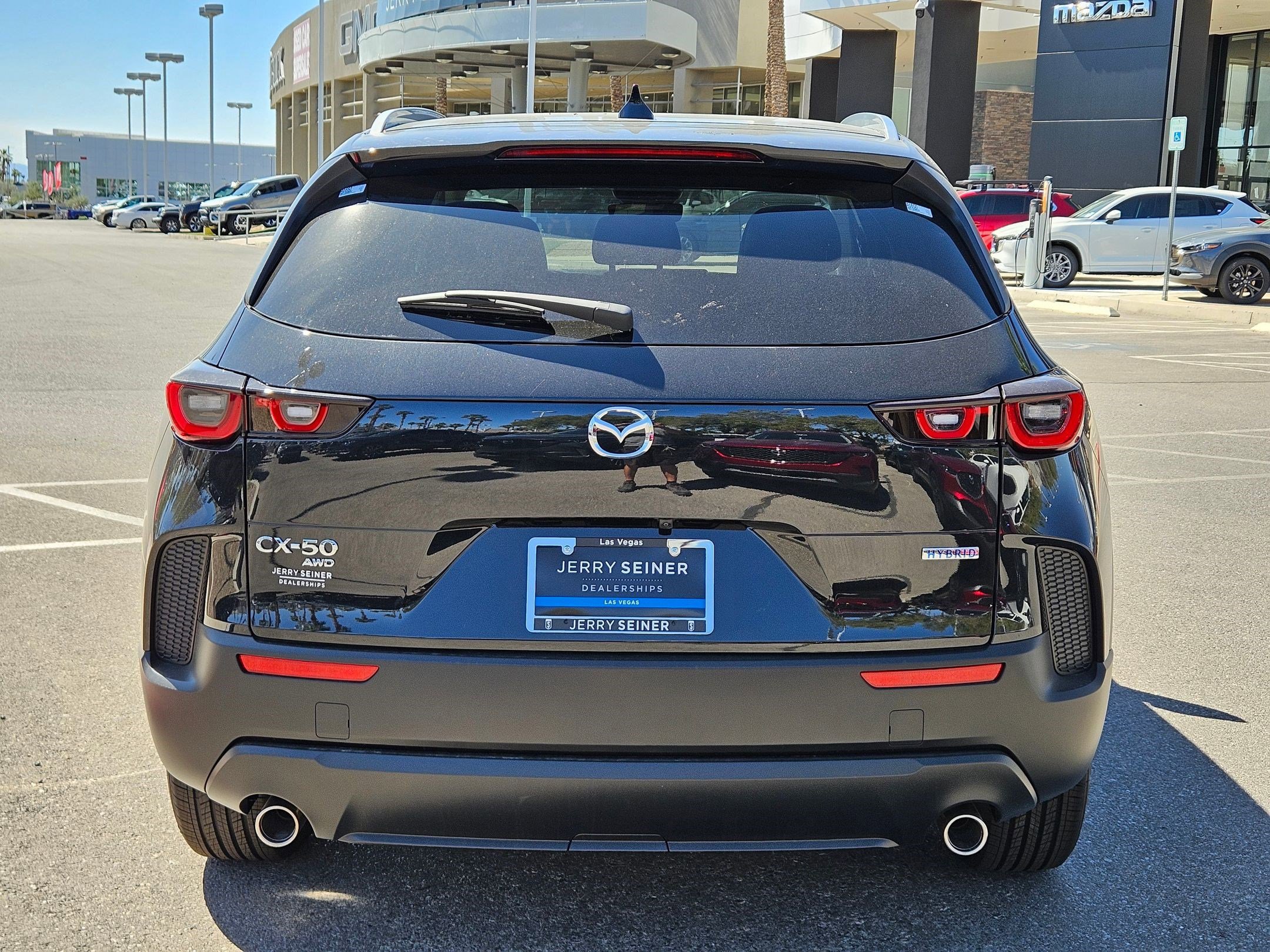 2025 Mazda CX-50 Preferred photo 5