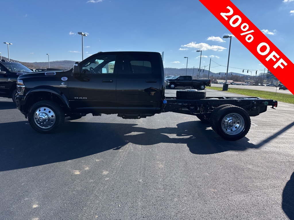 2026 Ram 4500 photo 3